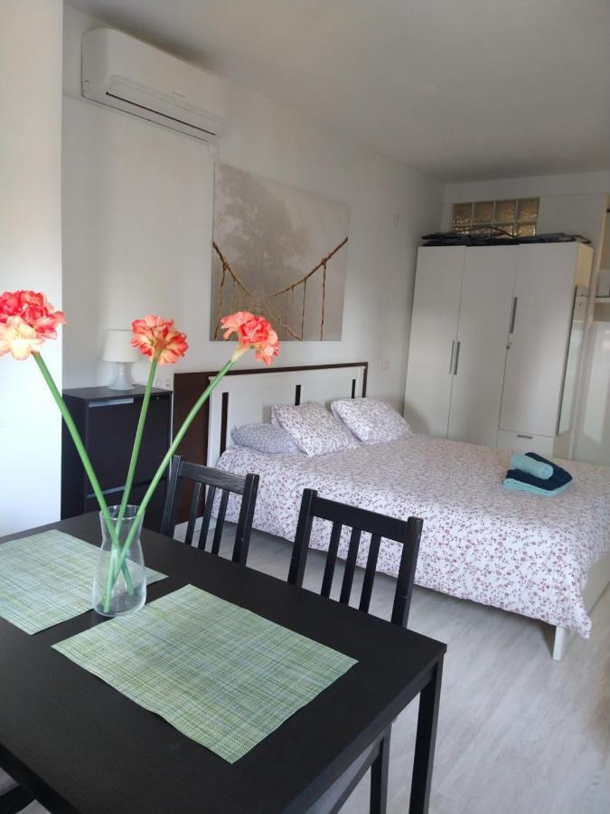 Amplio Estudio,Vista Mar Y Montana, A Pasos Del Centro Torremolinos Ngoại thất bức ảnh