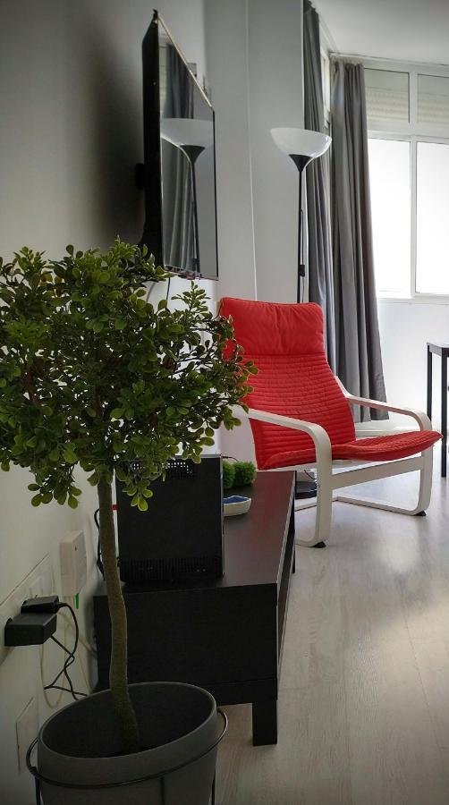 Amplio Estudio,Vista Mar Y Montana, A Pasos Del Centro Torremolinos Ngoại thất bức ảnh