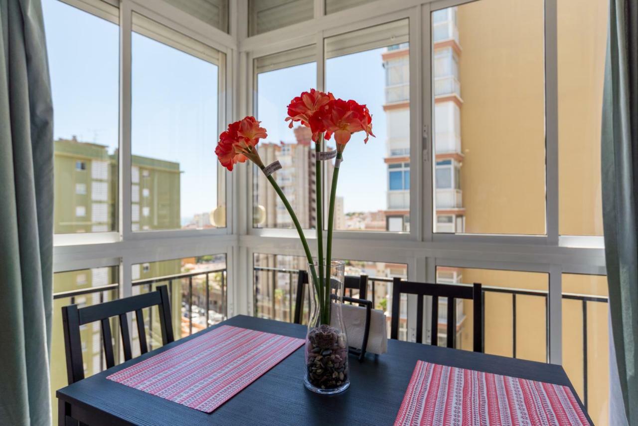 Amplio Estudio,Vista Mar Y Montana, A Pasos Del Centro Torremolinos Ngoại thất bức ảnh